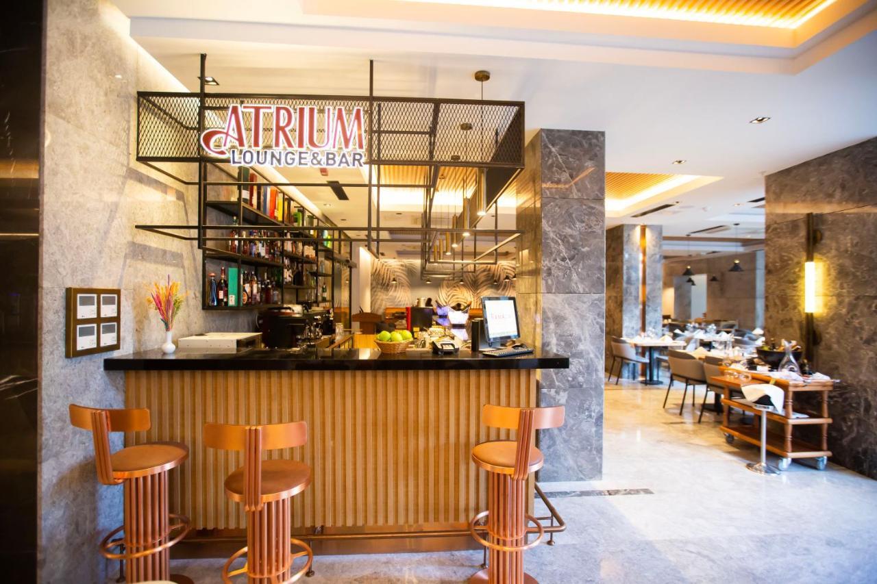 Ramada Plaza Sultanahmet Hotel Истанбул Екстериор снимка Atrium Lounge