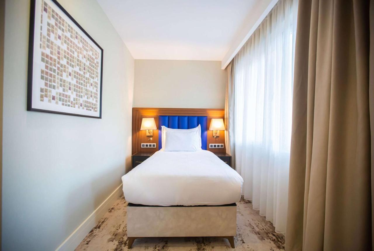 Ramada Plaza Sultanahmet Hotel Истанбул Екстериор снимка Single room